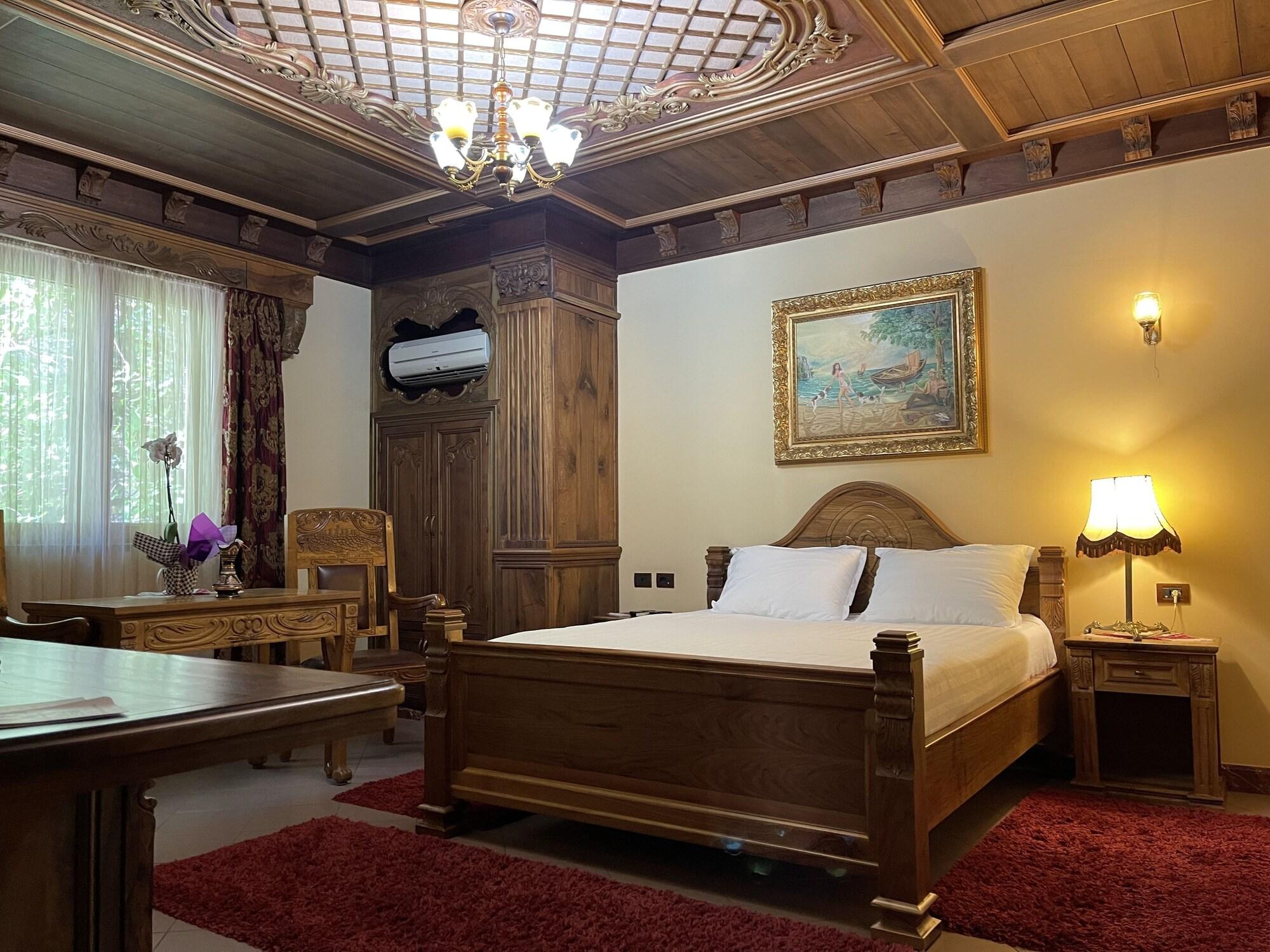 טיראנה Brilant Antik Hotel מראה חיצוני תמונה