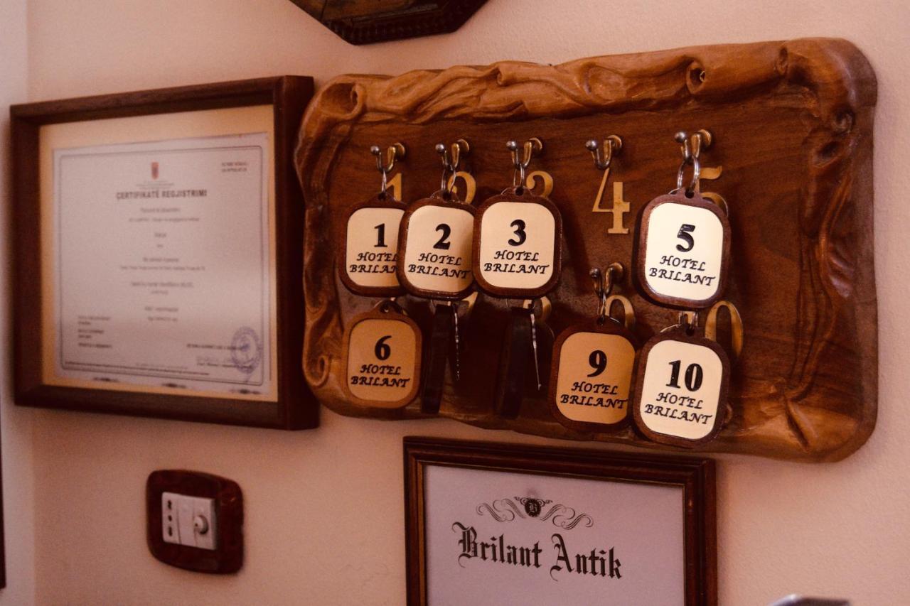 טיראנה Brilant Antik Hotel מראה חיצוני תמונה